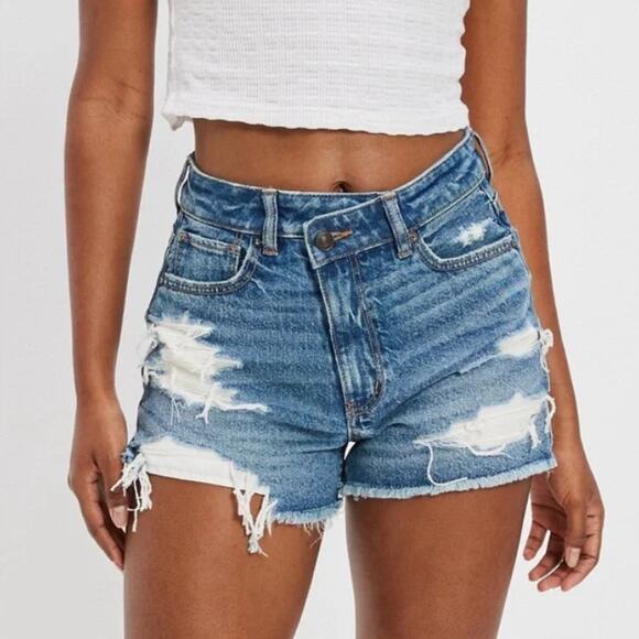 American Eagle Strigid Denim Mom Shorts | NWT | US8 - Picture 1 of 9